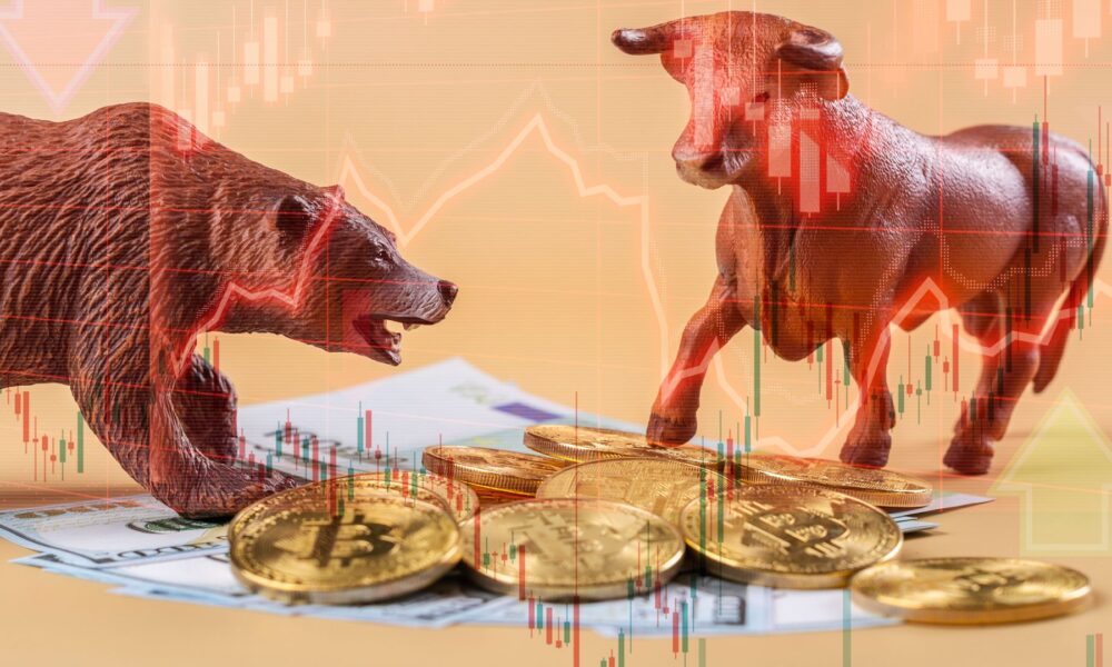 Bitcoin bears win tug-of-war battle at $62K, analysts warn further declines are likely