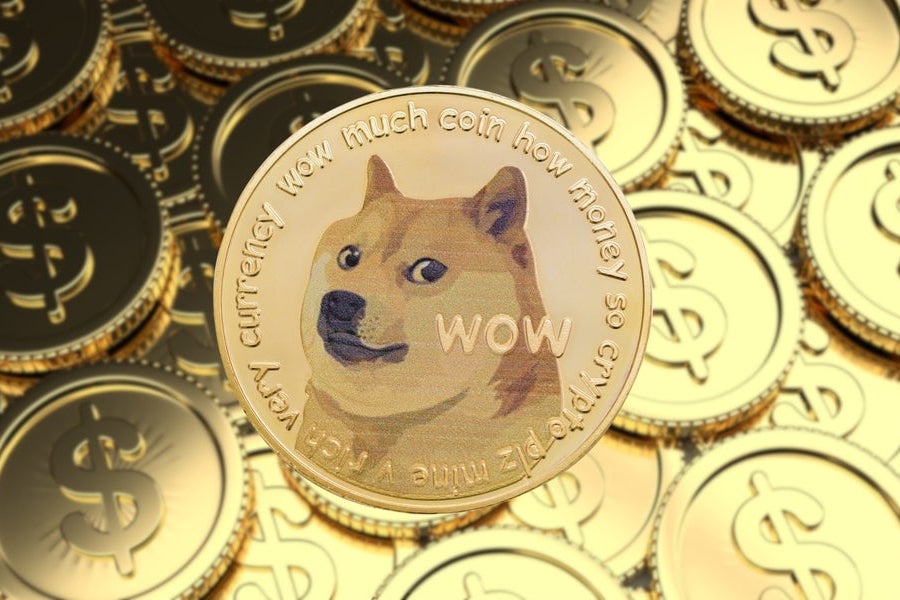 Analyst Says Dogecoin (DOGE) Is a 'Shoot Shot', Could These 3 Meme Coins Have Higher Returns?