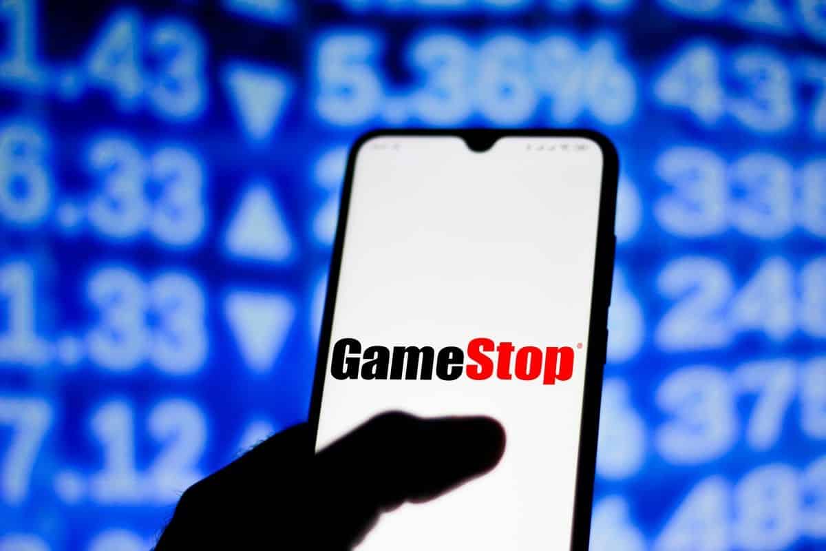 GameStop (GME) Stock Price Rises 19% Pre-Market, Will Meme Coins Echo the Rally?