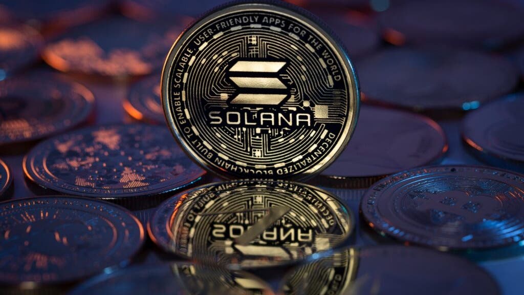 If You Invested $1,000 In Solana (SOL) When Sam Bankman-Fried Got Arrested, Here's How Much You'd Have Now