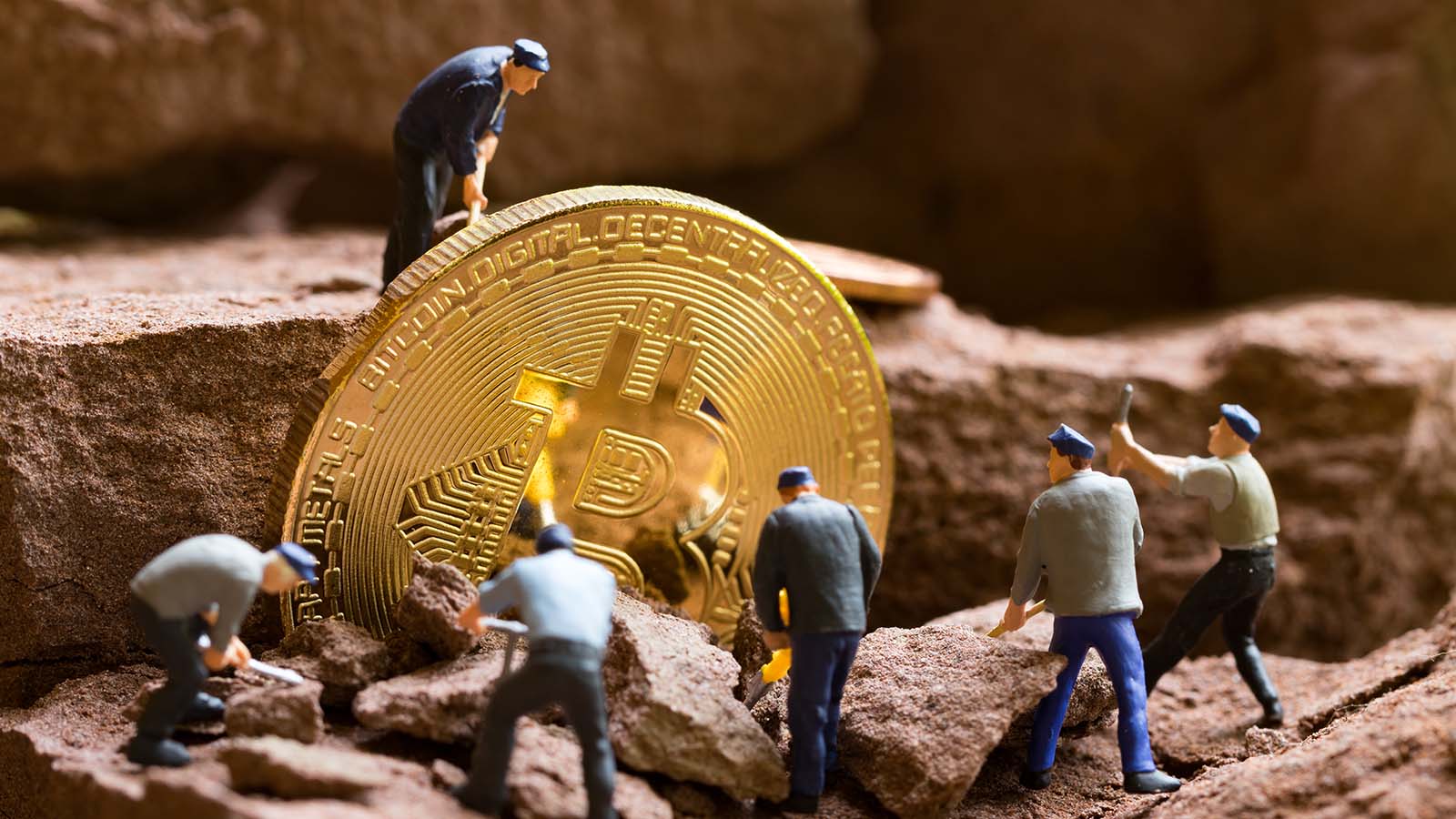 Crypto Mining Stocks - 3 Crypto Mining Stocks to Buy for Bitcoin-Sized Gains