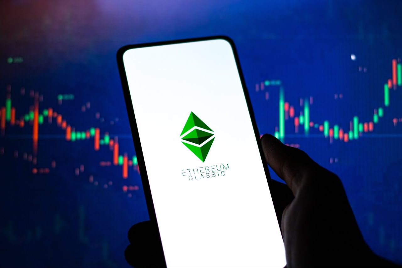 KangaMoon, Uniswap and Ethereum Classic maintain market dominance, here's why » The Merkle News